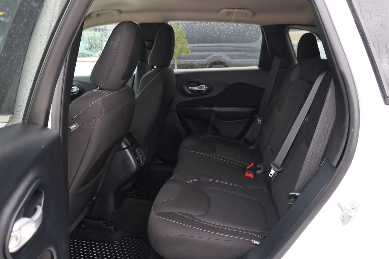 2016 JEEP CHEROKEE LATITUDE Houston TX