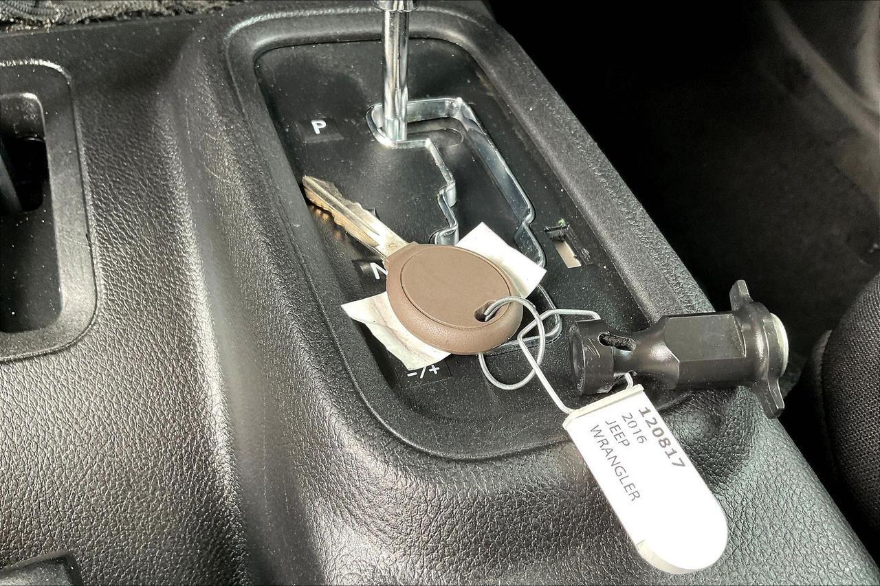 2016 JEEP WRANGLER UNLIMI SPORT Houston TX