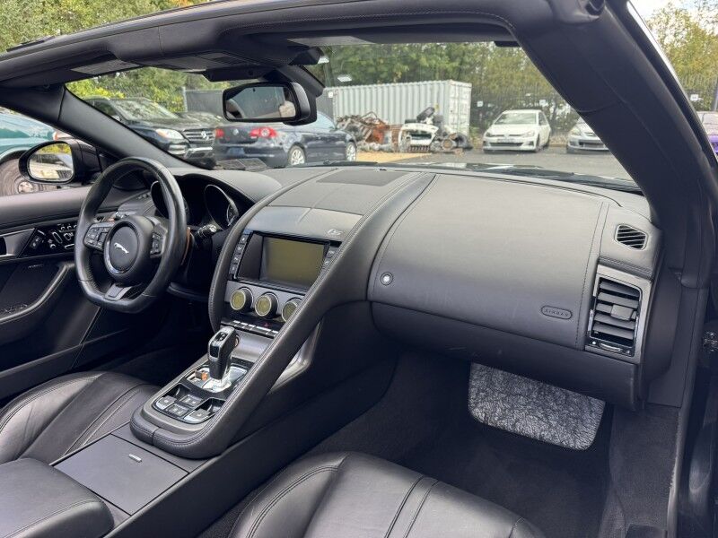 2016 Jaguar F-TYPE S Willow Grove PA