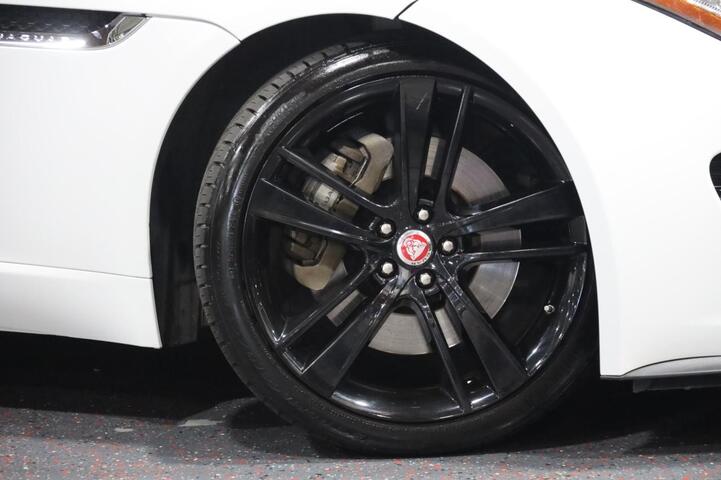 2016 Jaguar F-TYPE V6 Supercharged 2dr Convertible Chicago IL