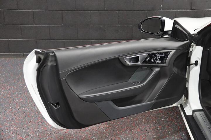 2016 Jaguar F-TYPE V6 Supercharged 2dr Convertible Chicago IL