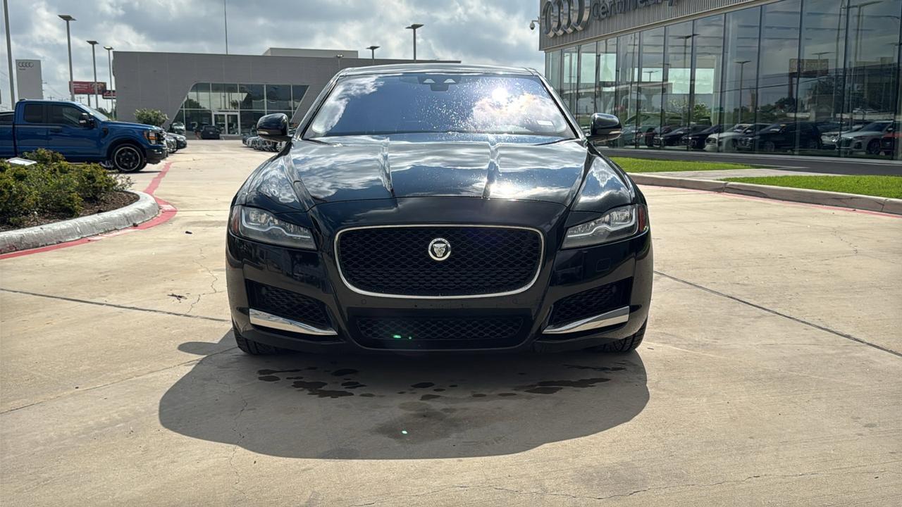 2016 Jaguar XF 35t Premium
