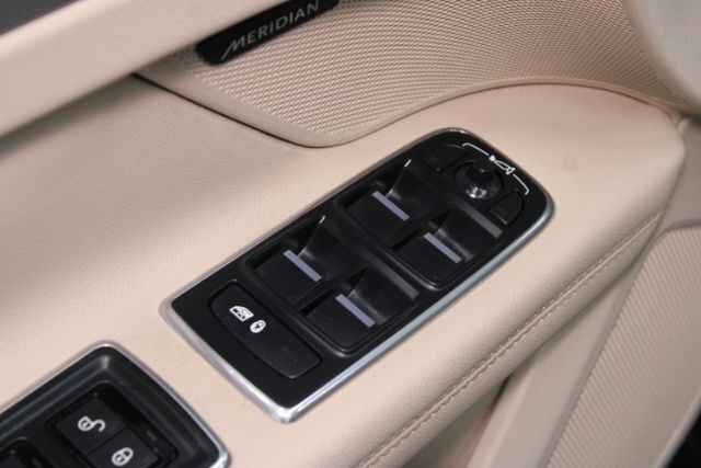 2016 Jaguar XF 35t Prestige Chantilly VA