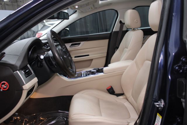 2016 Jaguar XF 35t Prestige Chantilly VA
