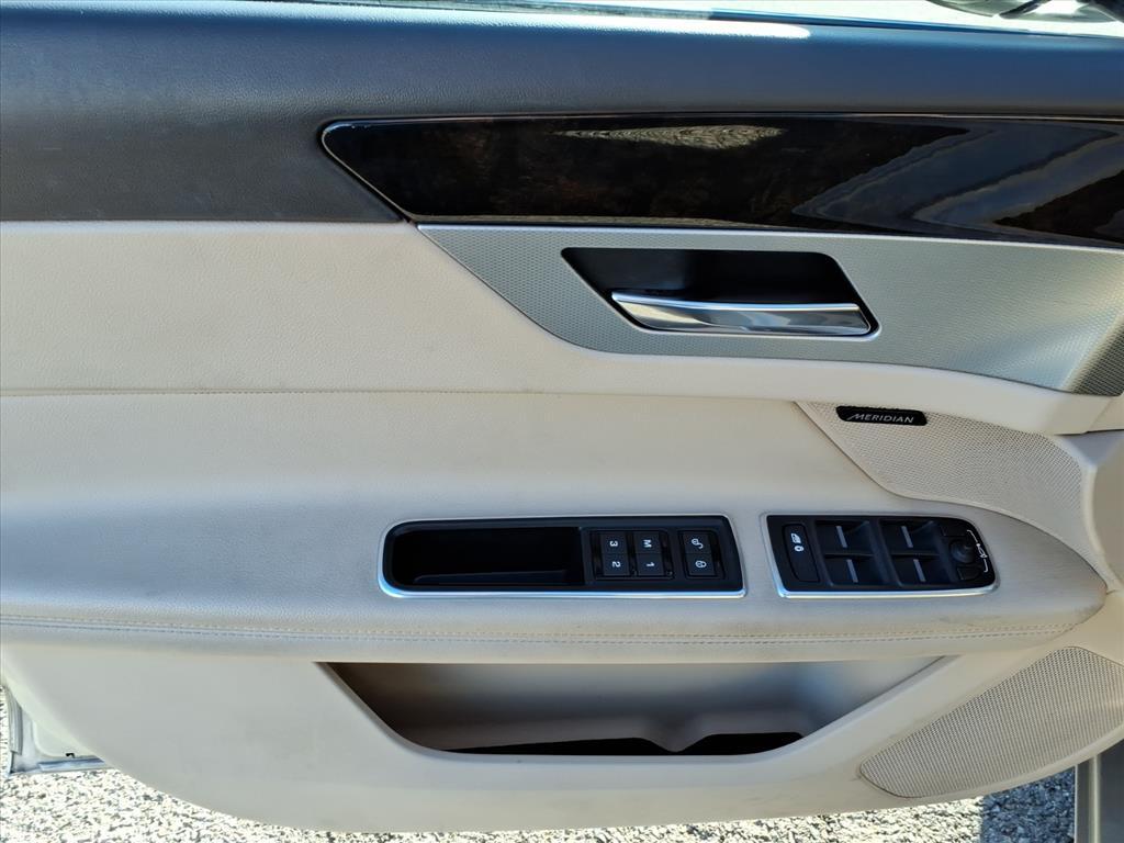 2016 Jaguar XF 35t Prestige Roanoke VA