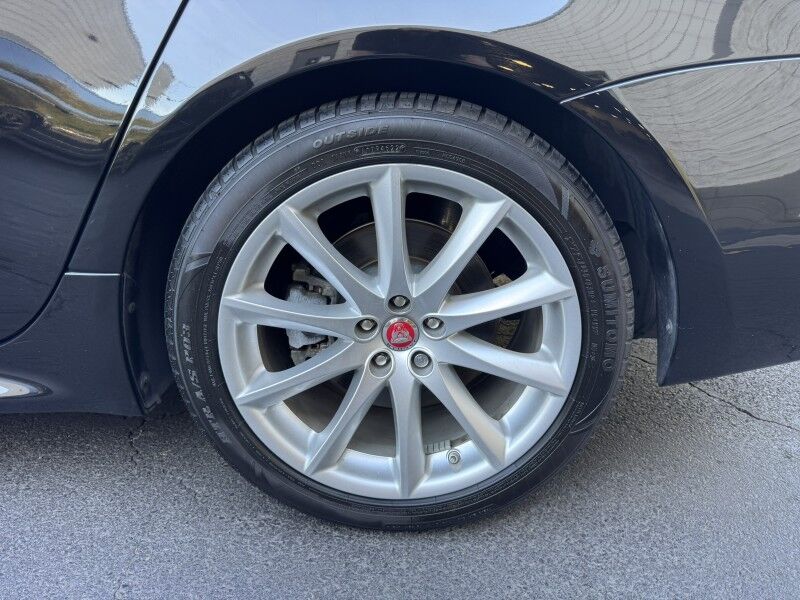 2016 Jaguar XJ R-Sport Willow Grove PA