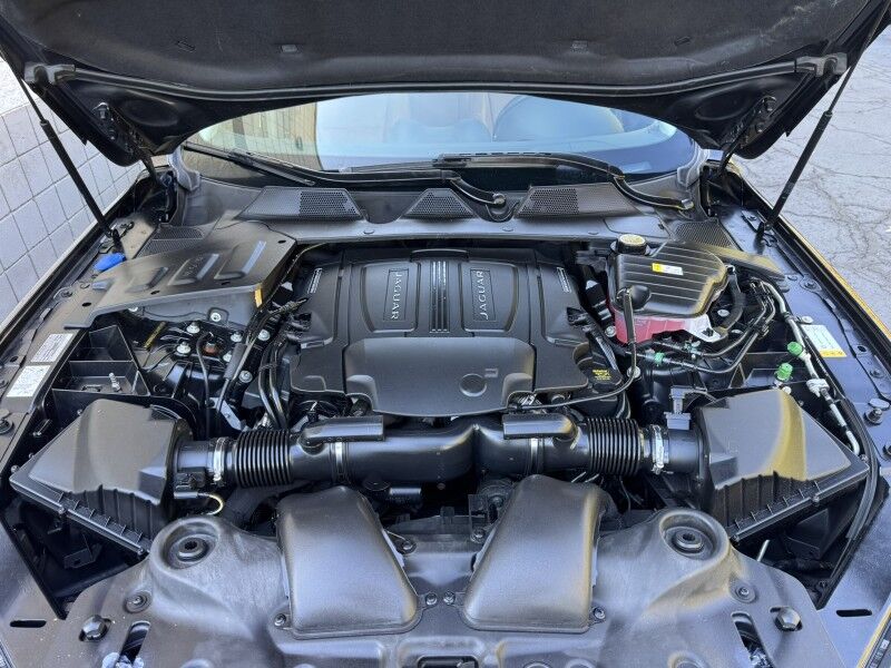2016 Jaguar XJ R-Sport Willow Grove PA