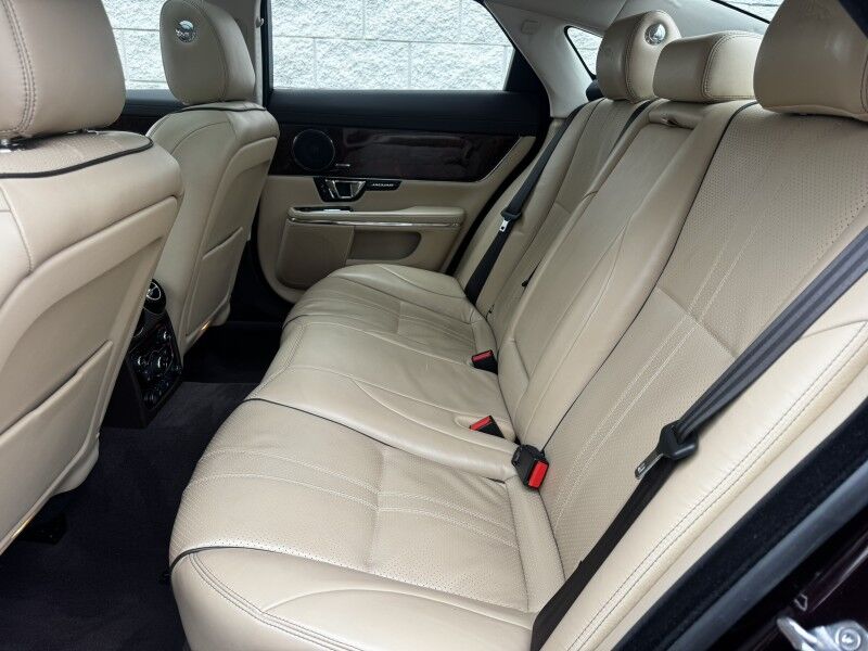 2016 Jaguar XJ R-Sport Willow Grove PA