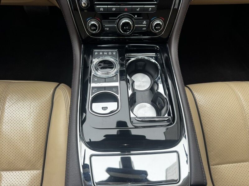 2016 Jaguar XJ R-Sport Willow Grove PA