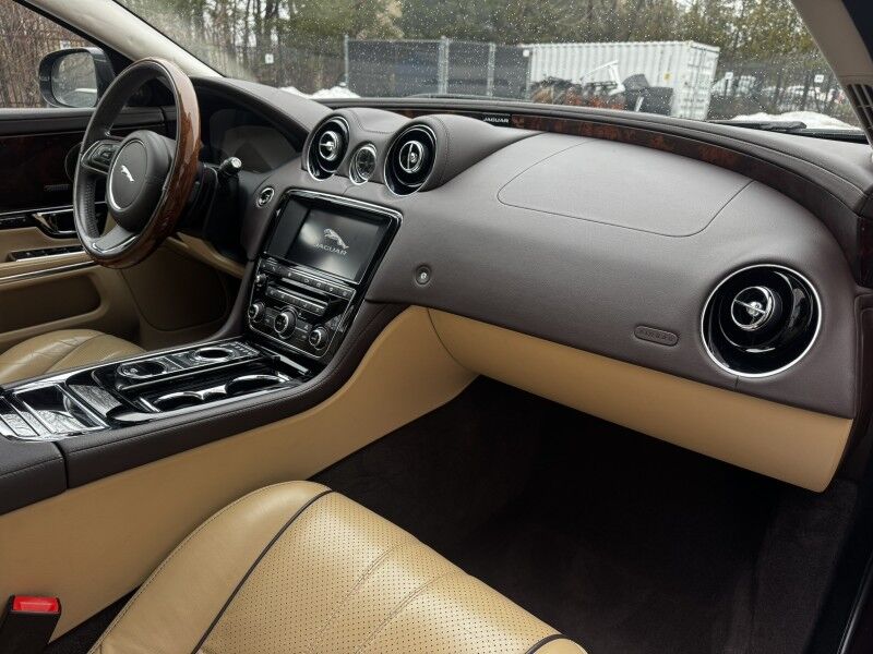 2016 Jaguar XJ R-Sport Willow Grove PA