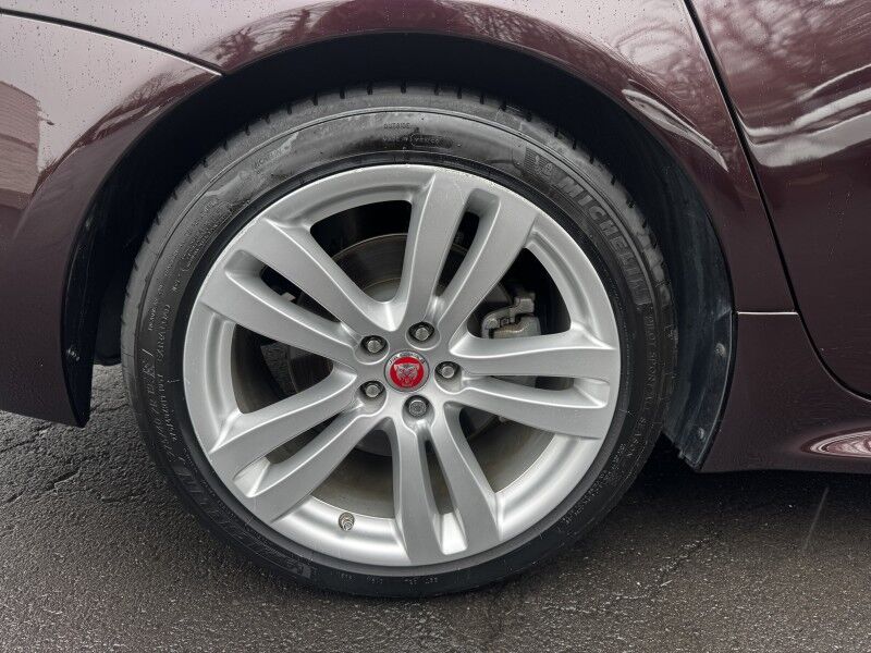 2016 Jaguar XJ R-Sport Willow Grove PA