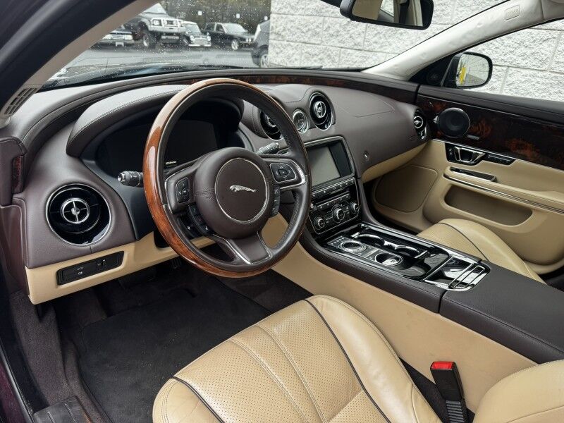 2016 Jaguar XJ R-Sport Willow Grove PA