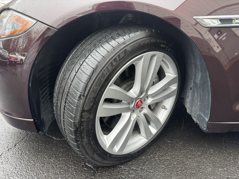 2016 Jaguar XJ R-Sport Willow Grove PA