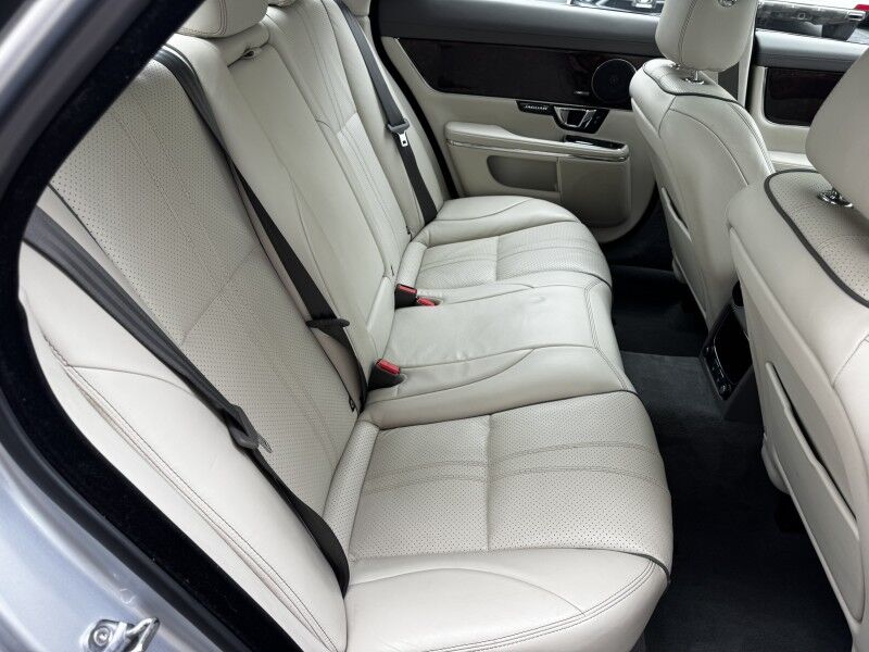 2016 Jaguar XJ R-Sport Willow Grove PA