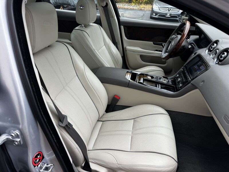 2016 Jaguar XJ R-Sport Willow Grove PA