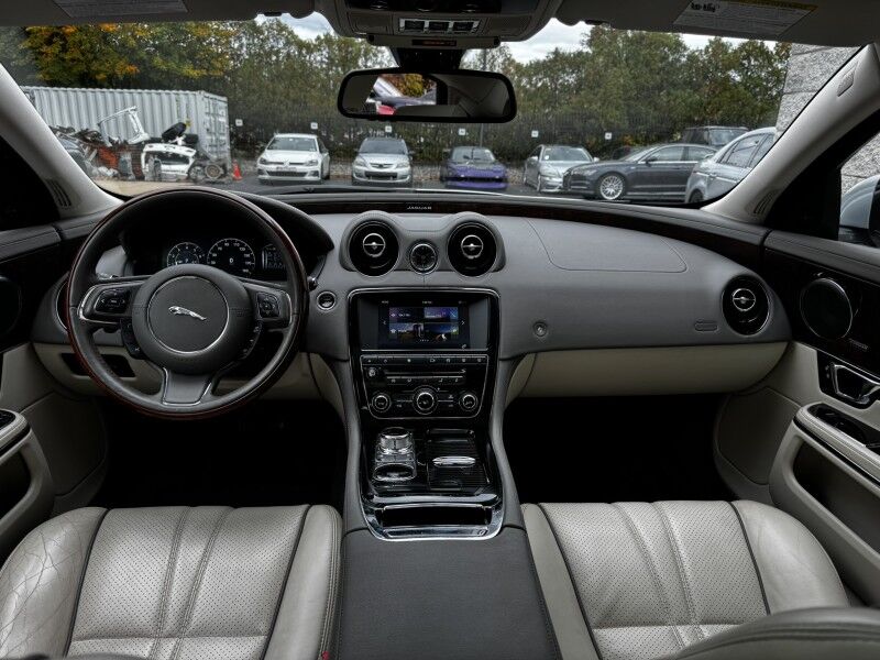 2016 Jaguar XJ R-Sport Willow Grove PA
