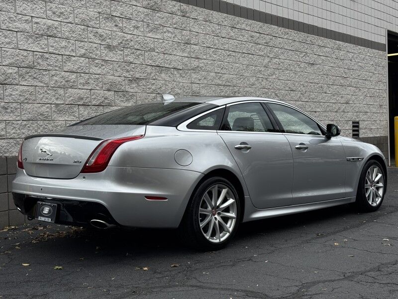 2016 Jaguar XJ R-Sport Willow Grove PA