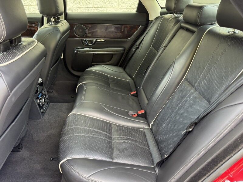 2016 Jaguar XJ R-Sport Willow Grove PA