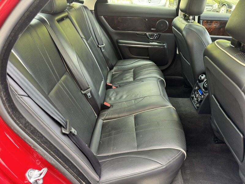 2016 Jaguar XJ R-Sport Willow Grove PA