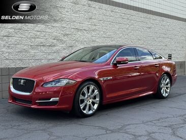 2016 Jaguar XJ R-Sport