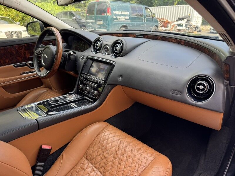 2016 Jaguar XJ XJL Portfolio Willow Grove PA