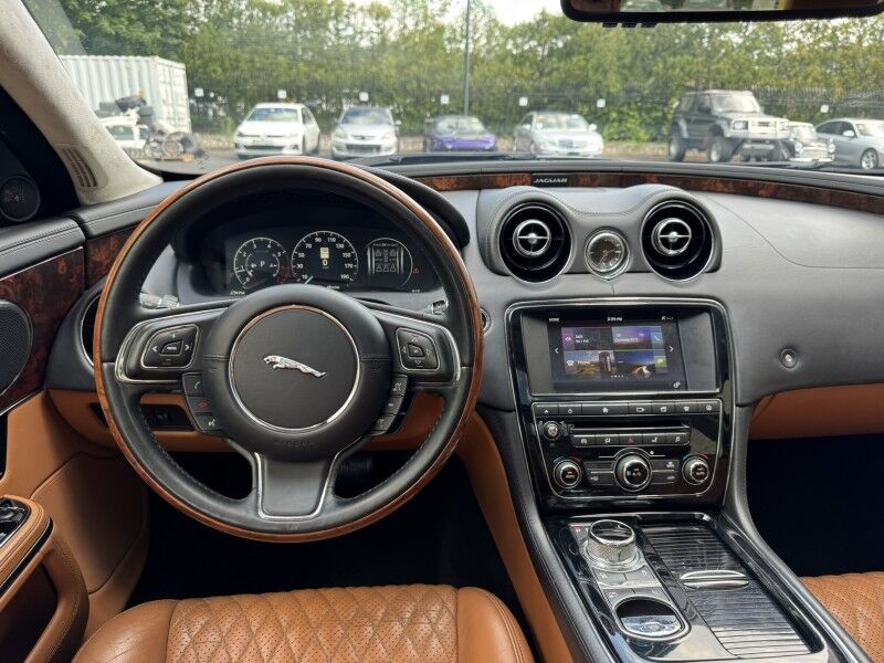 2016 Jaguar XJ XJL Portfolio Willow Grove PA