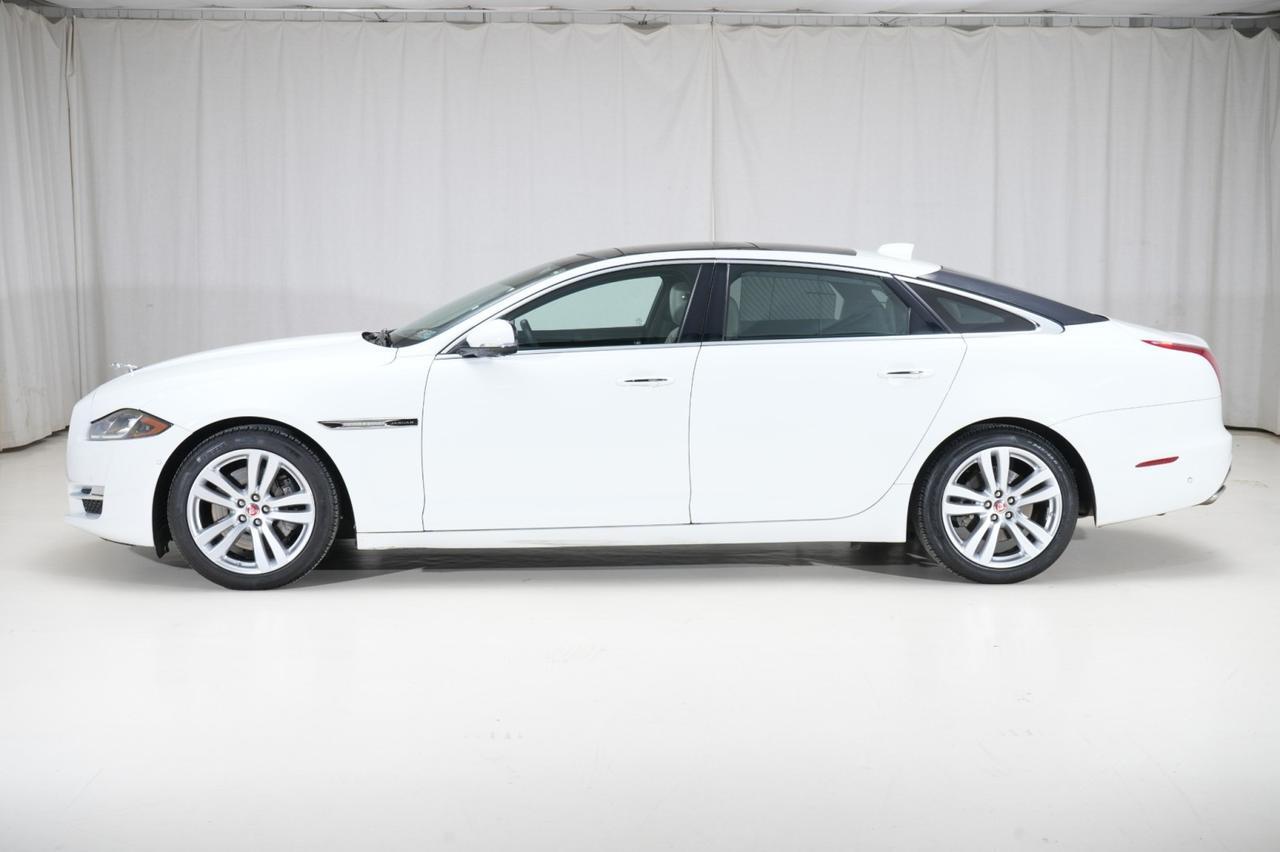 2016 Jaguar XJL AWD Portfolio