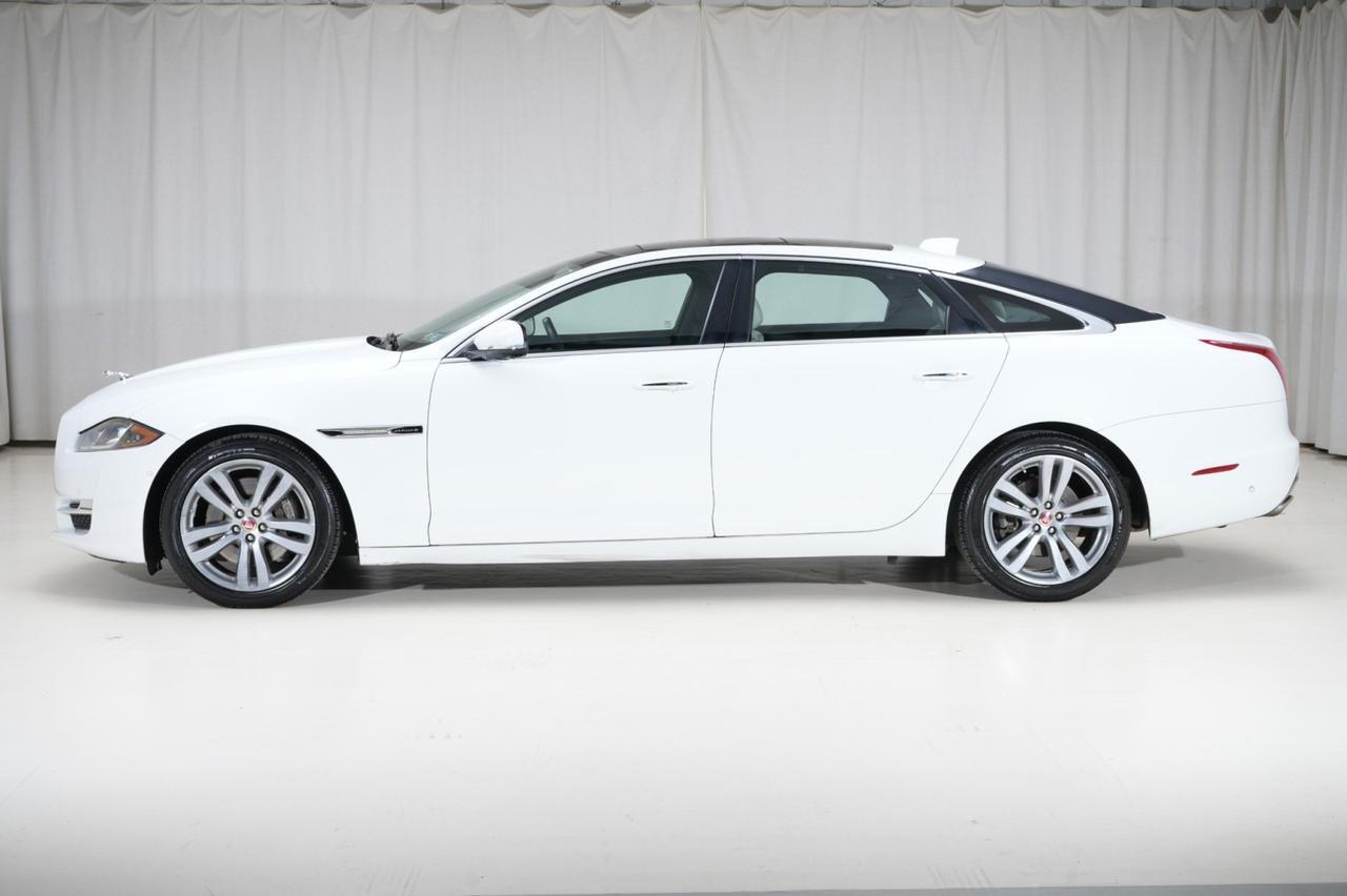 2016 Jaguar XJL AWD Portfolio