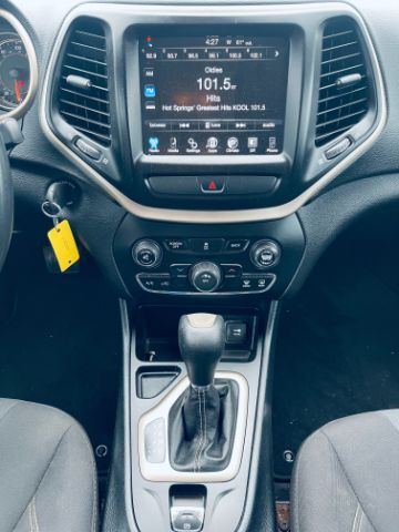 2016 Jeep Cherokee - SD Latitude Hot Springs AR