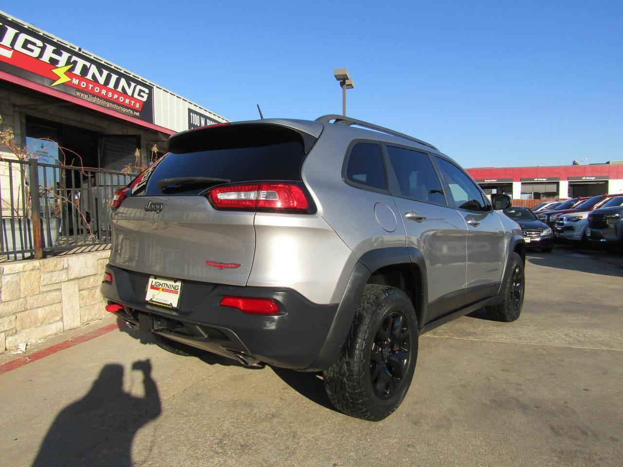 2016 Jeep Cherokee 4WD 4dr Trailhawk Grand Prairie TX