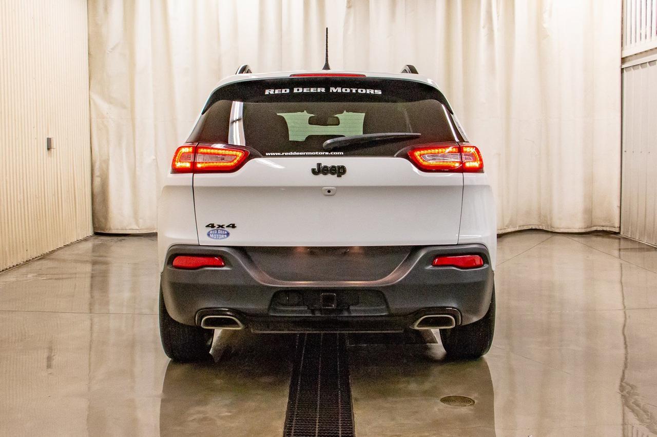 2016 Jeep Cherokee 4x4 Altitude Sport BCam Red Deer AB