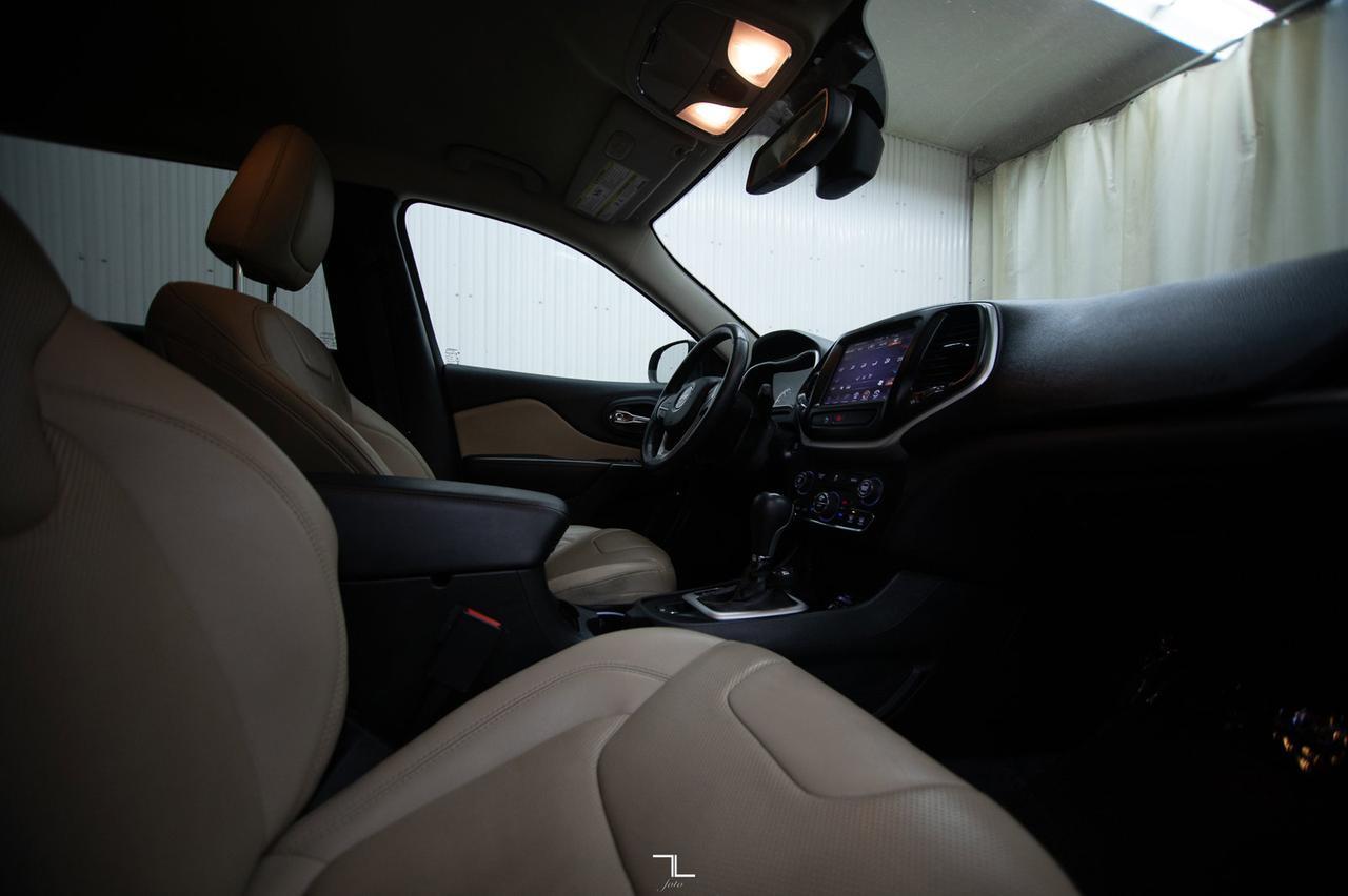 2016 Jeep Cherokee 4x4 Limited Leather Nav BCam Red Deer AB