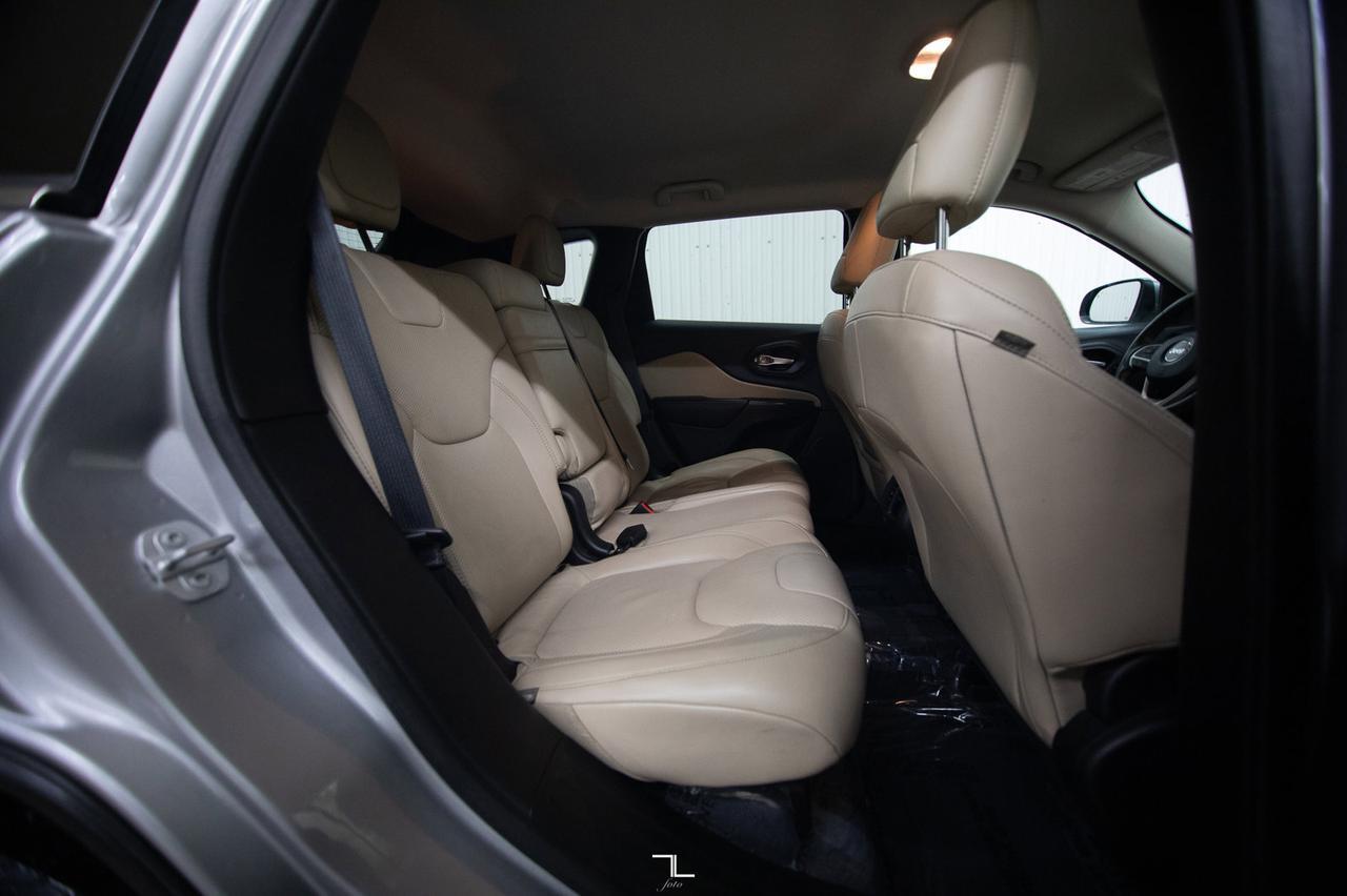 2016 Jeep Cherokee 4x4 Limited Leather Nav BCam Red Deer AB