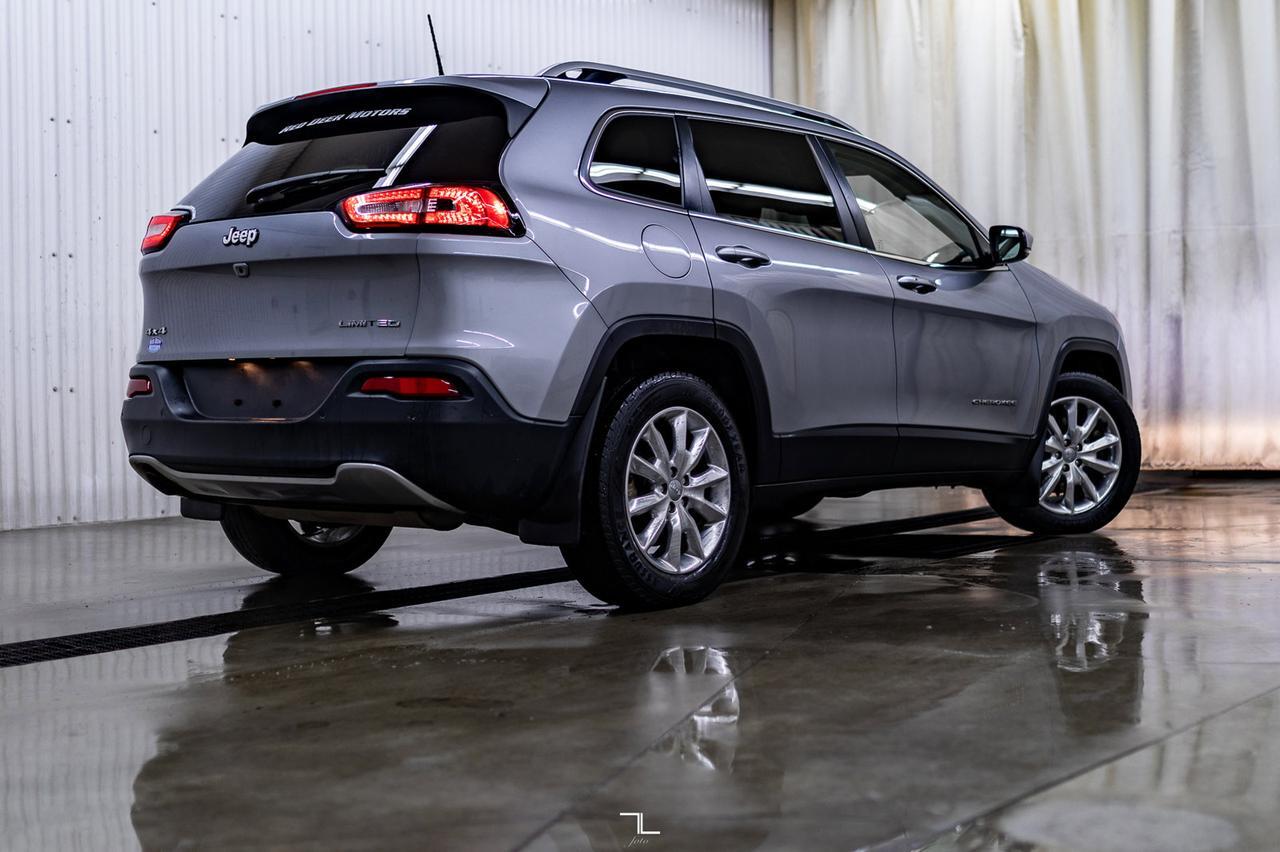 2016 Jeep Cherokee 4x4 Limited Leather Nav BCam Red Deer AB