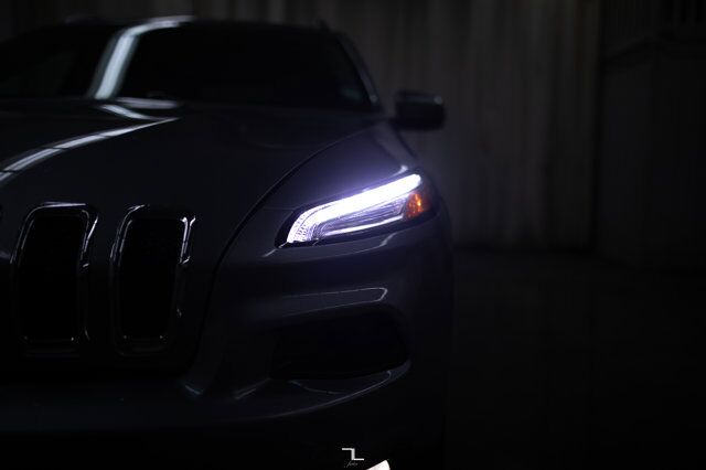 2016 Jeep Cherokee 4x4 Limited Leather Nav BCam Red Deer AB