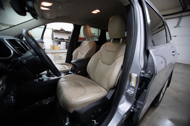 2016 Jeep Cherokee 4x4 Limited Leather Nav BCam Red Deer AB