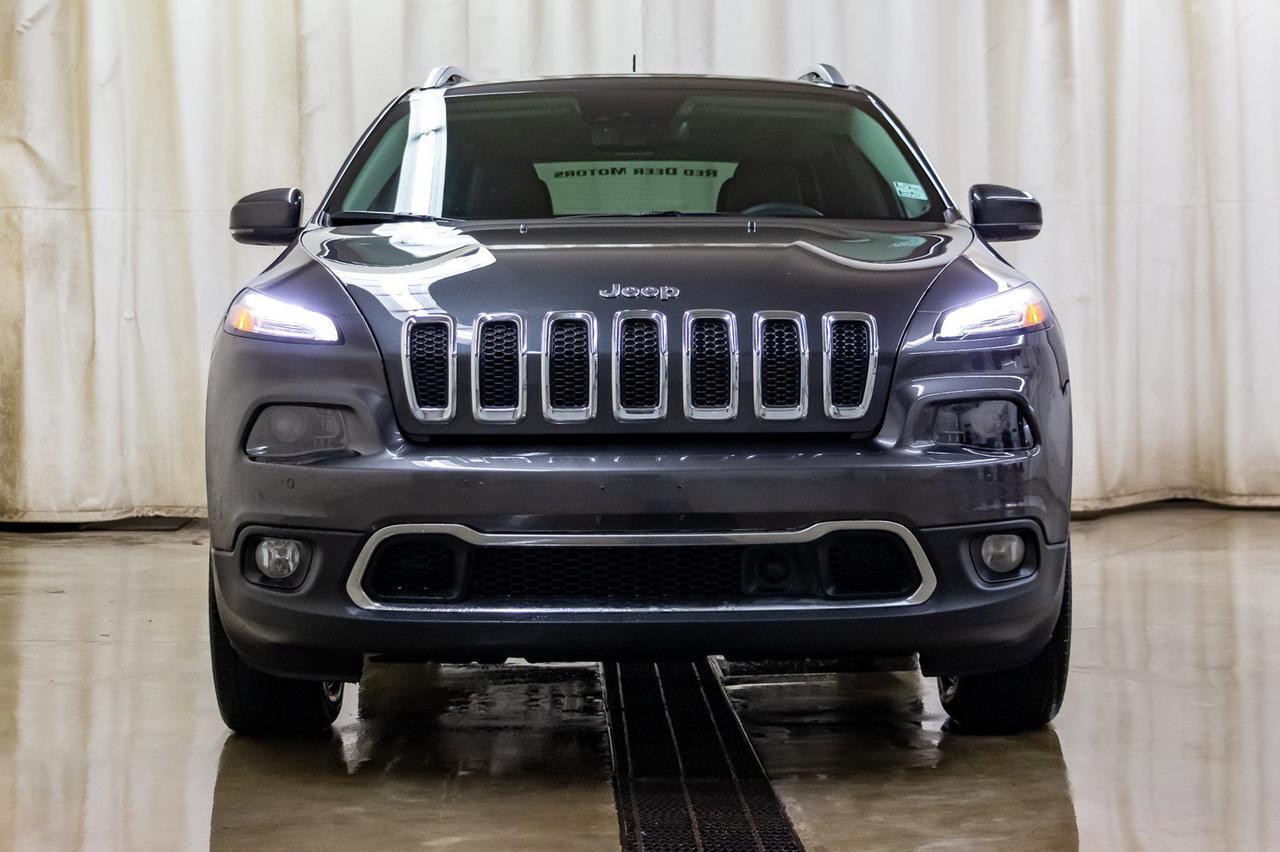 2016 Jeep Cherokee 4x4 Limited Leather Roof Nav BCam Red Deer AB