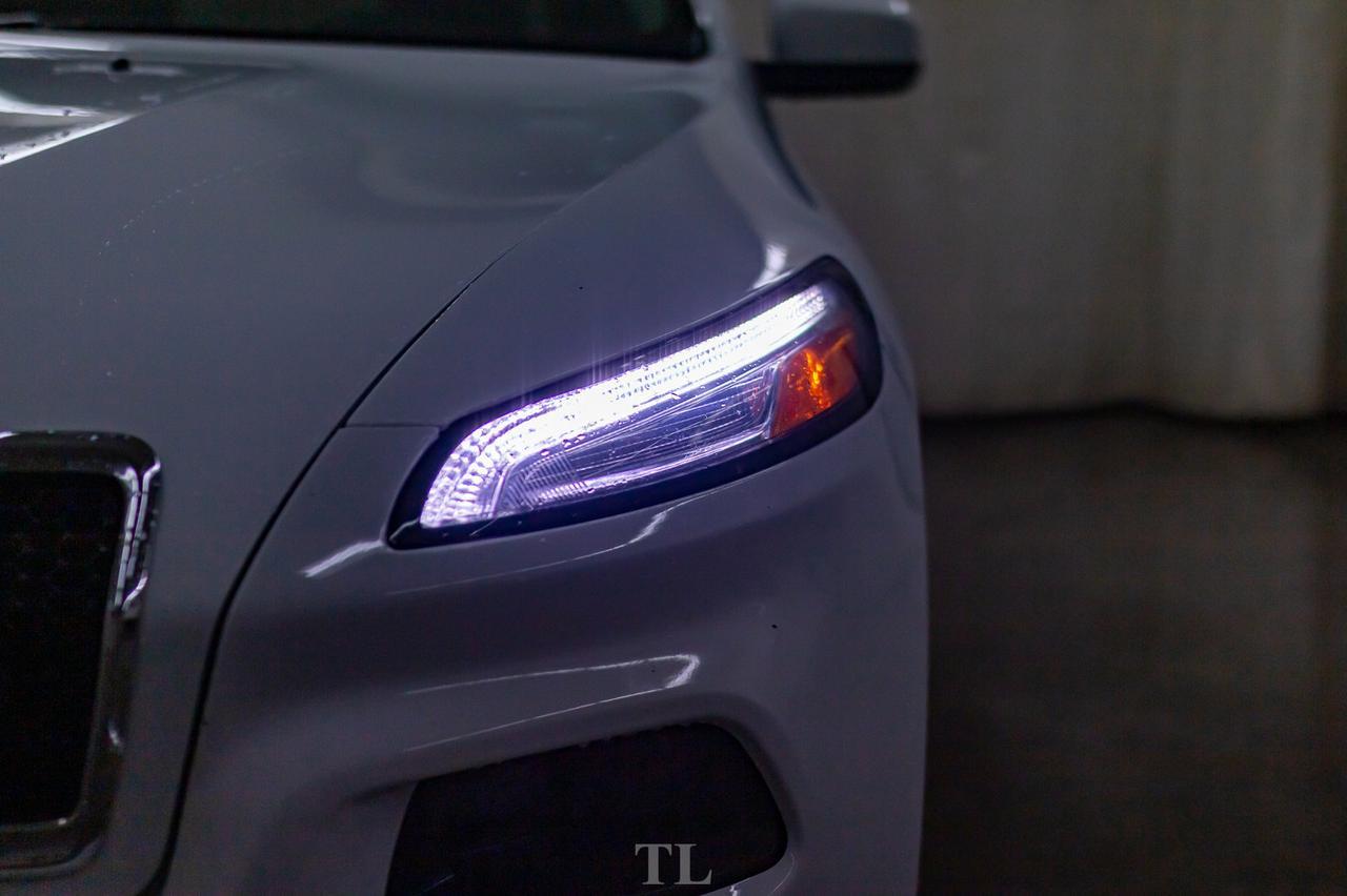 2016 Jeep Cherokee 4x4 North BCam Red Deer AB