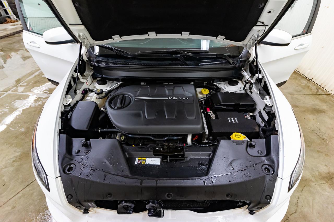 2016 Jeep Cherokee 4x4 North BCam Red Deer AB