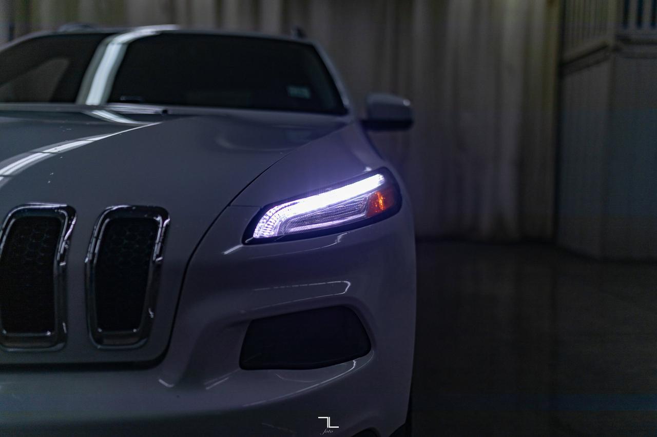 2016 Jeep Cherokee 4x4 North Leather BCam Red Deer AB