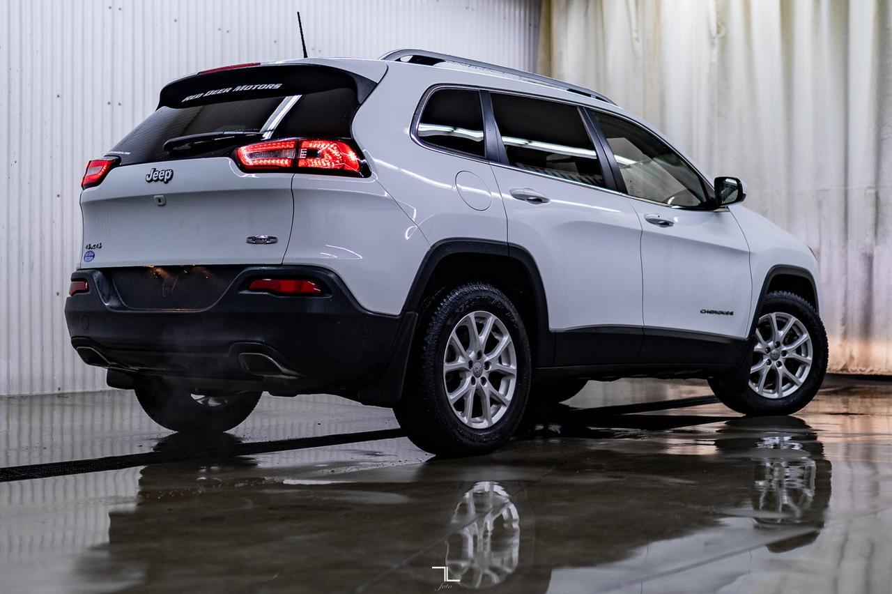 2016 Jeep Cherokee 4x4 North Leather BCam Red Deer AB