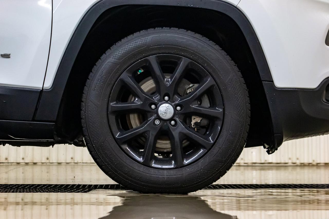 2016 Jeep Cherokee 4x4 North Nav BCam Red Deer AB