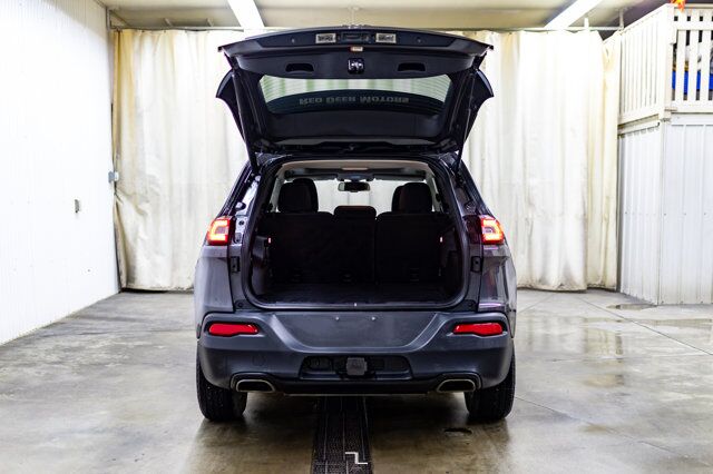 2016 Jeep Cherokee 4x4 North Roof BCam Red Deer AB