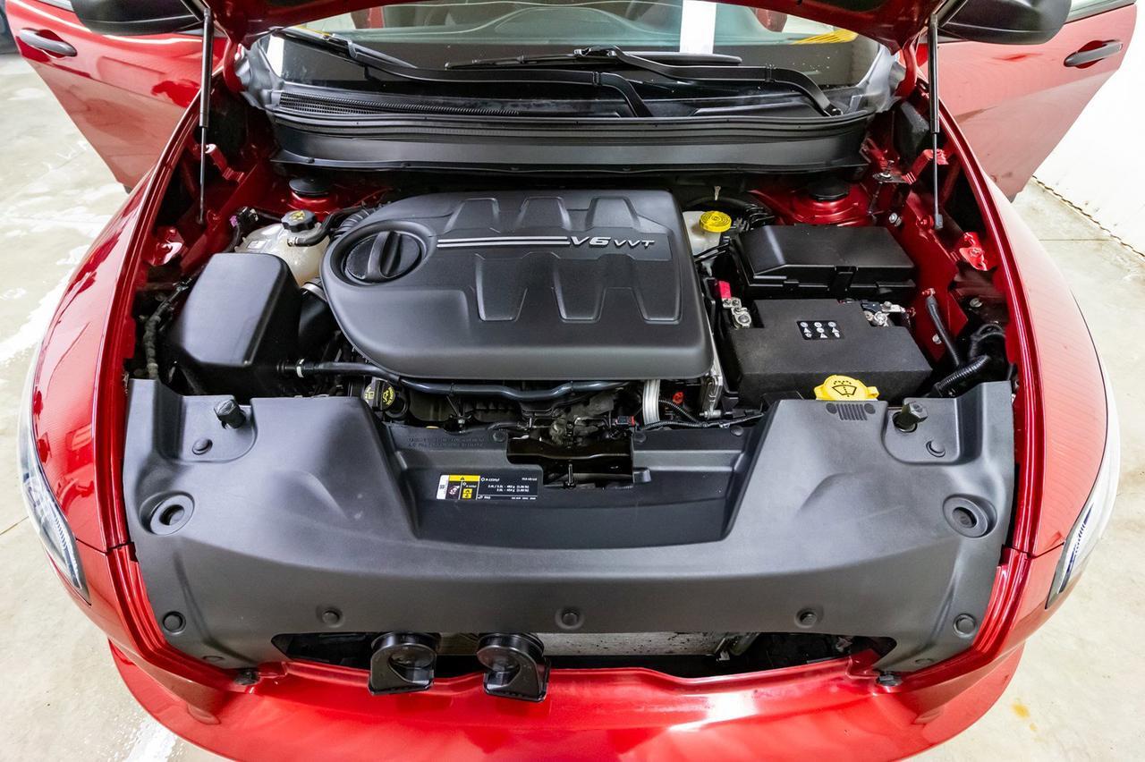 2016 Jeep Cherokee 4x4 Sport BCam Red Deer AB