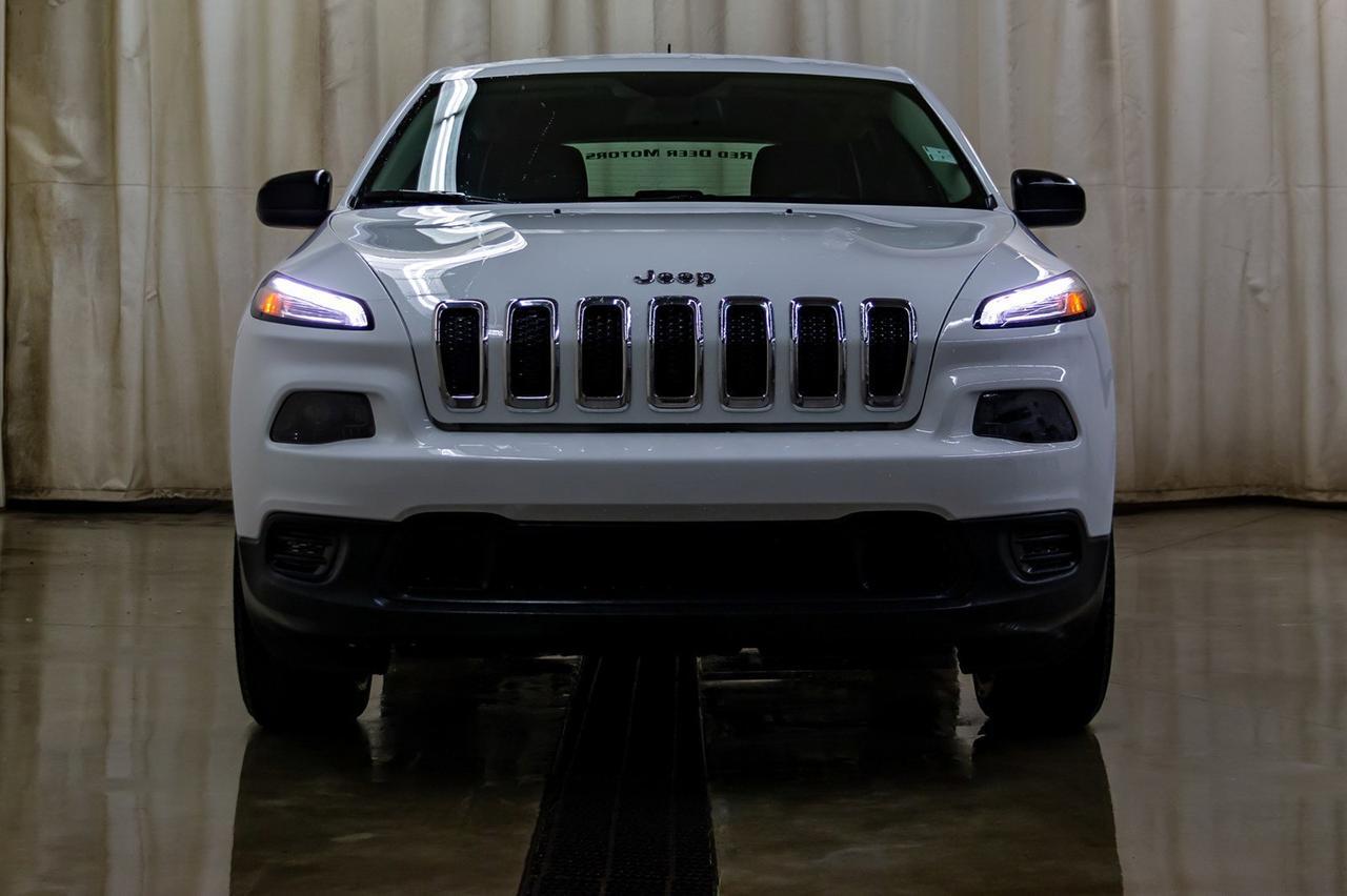 2016 Jeep Cherokee 4x4 Sport Red Deer AB