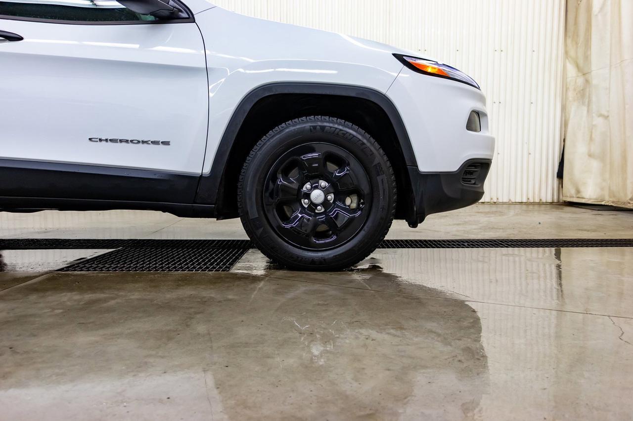2016 Jeep Cherokee 4x4 Sport Red Deer AB