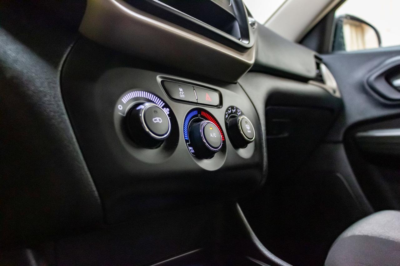 2016 Jeep Cherokee 4x4 Sport Red Deer AB