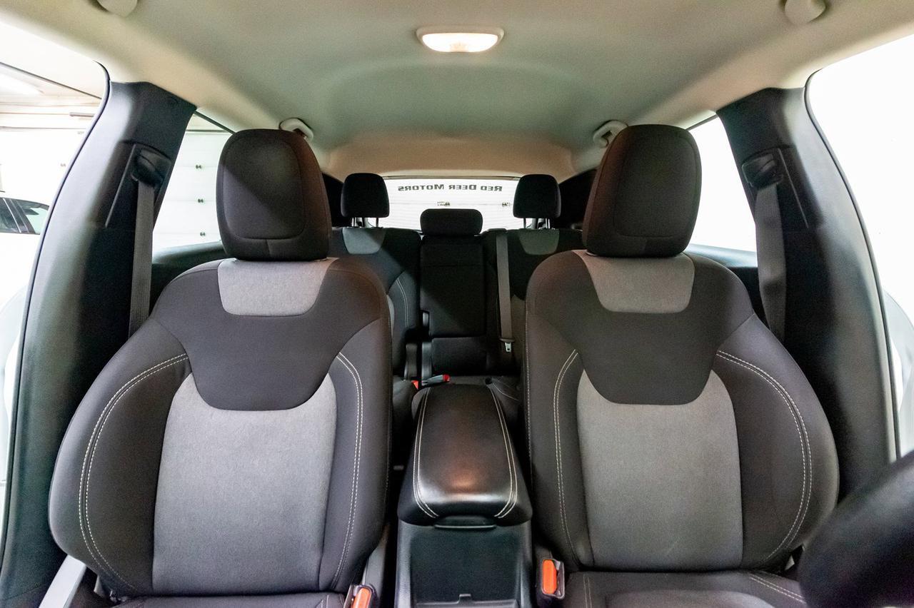 2016 Jeep Cherokee 4x4 Sport Red Deer AB