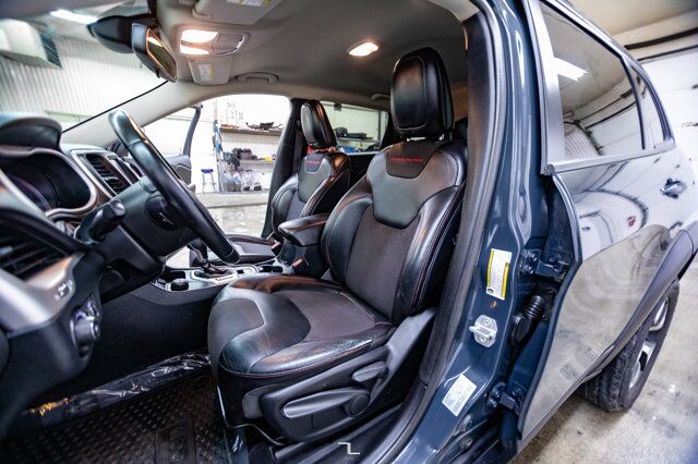 2016 Jeep Cherokee 4x4 Trailhawk Leather BCam Red Deer AB