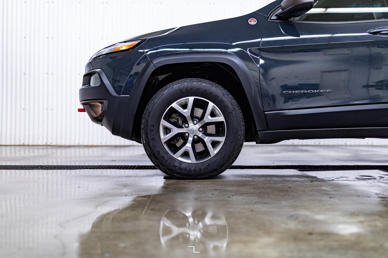 2016 Jeep Cherokee 4x4 Trailhawk Leather BCam Red Deer AB